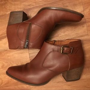 Midnight sale! Madewell brown booties